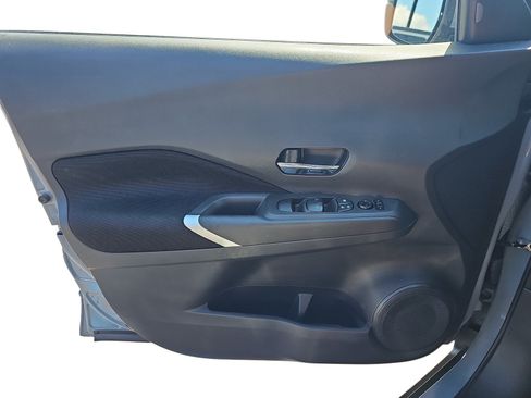 Used 2023 Nissan Kicks SV FWD image 22