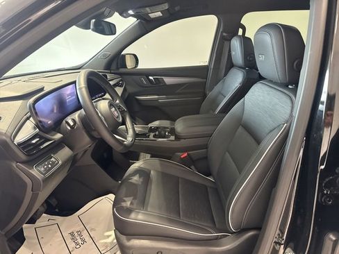 Certified 2025 Buick Enclave Sport Touring w/ Power Package image 20