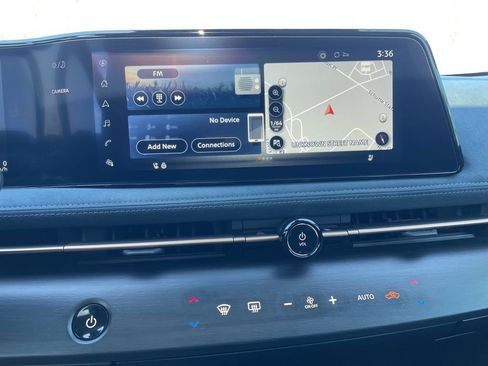 Used 2023 Nissan Ariya image 19