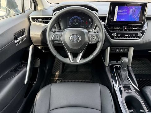 Certified 2025 Toyota Corolla Cross XLE w/ Convenience Package AWD/4WD image 26