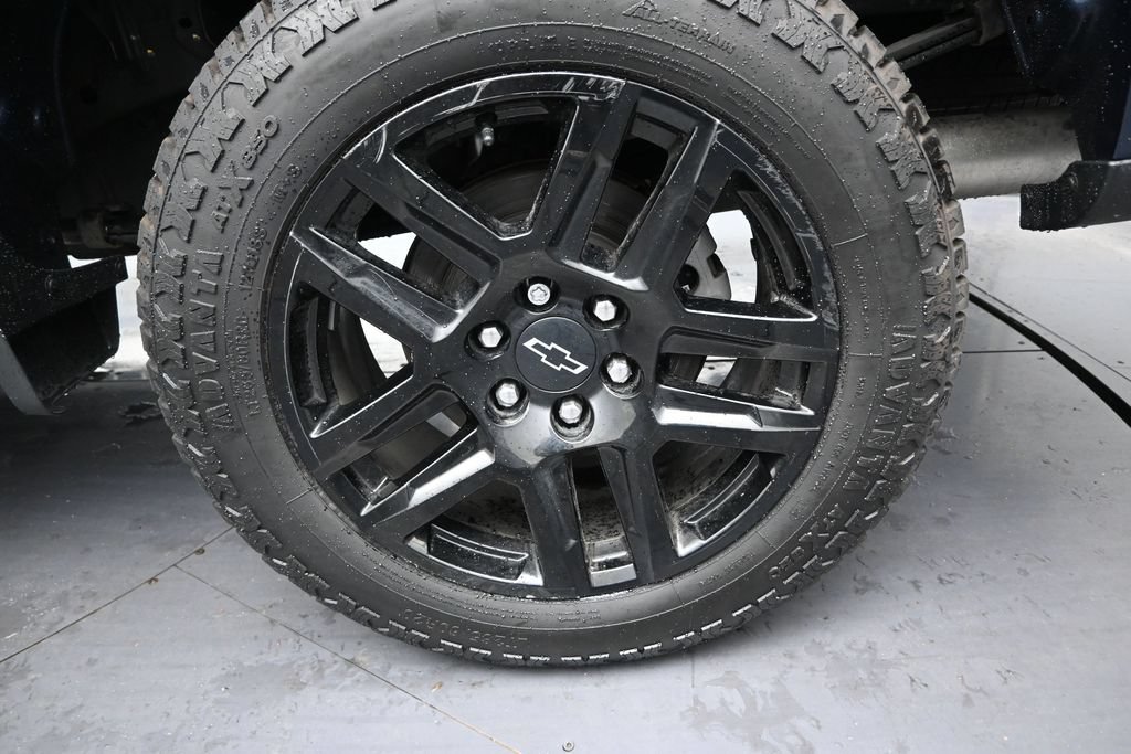 Used 2022 Chevrolet Silverado 1500 LT Trail Boss AWD/4WD image 10