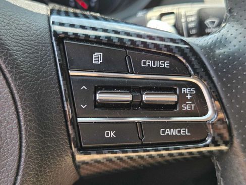 Used 2021 Kia Stinger GT-Line AWD/4WD image 31