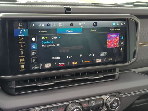 Used 2025 Jeep Wrangler Unlimited Rubicon 392 image 23