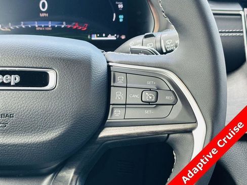 New 2024 Jeep Grand Cherokee Limited 4xe w/ Luxury Tech Group II image 18