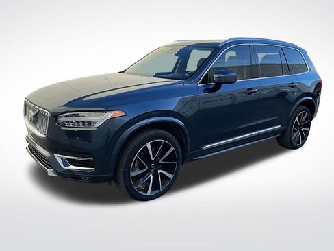 Certified 2023 Volvo XC90 B6 Plus w/ Protection Package image 1