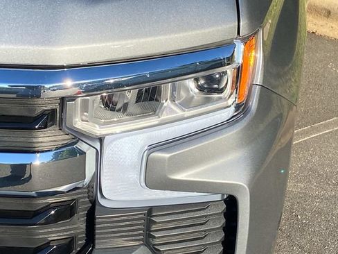 Used 2024 Chevrolet Silverado 1500 LT AWD/4WD image 5