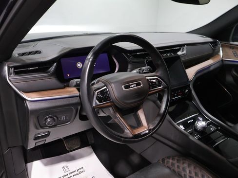 Certified 2023 Jeep Grand Cherokee Summit AWD/4WD image 17
