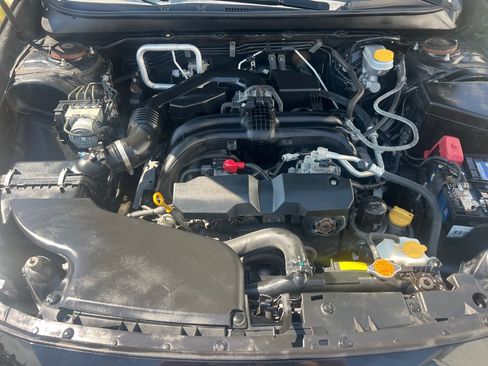 Used 2017 Subaru Outback 2.5i Limited AWD/4WD image 43