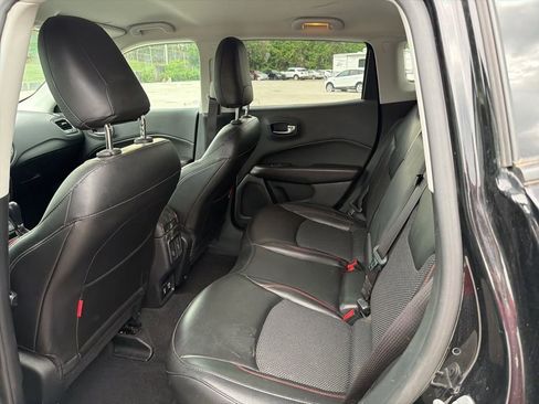 Used 2021 Jeep Compass Trailhawk w/ Convenience Group image 9