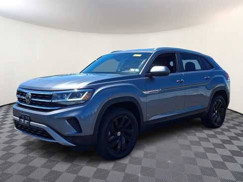 Used 2023 Volkswagen Atlas Cross Sport SE w/ Black Wheel Package AWD/4WD image 3