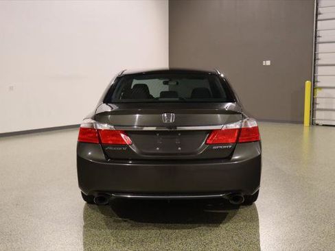 Used 2014 Honda Accord Sport image 8