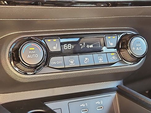 New 2026 Nissan Kicks SV w/ SV Premium Package image 13