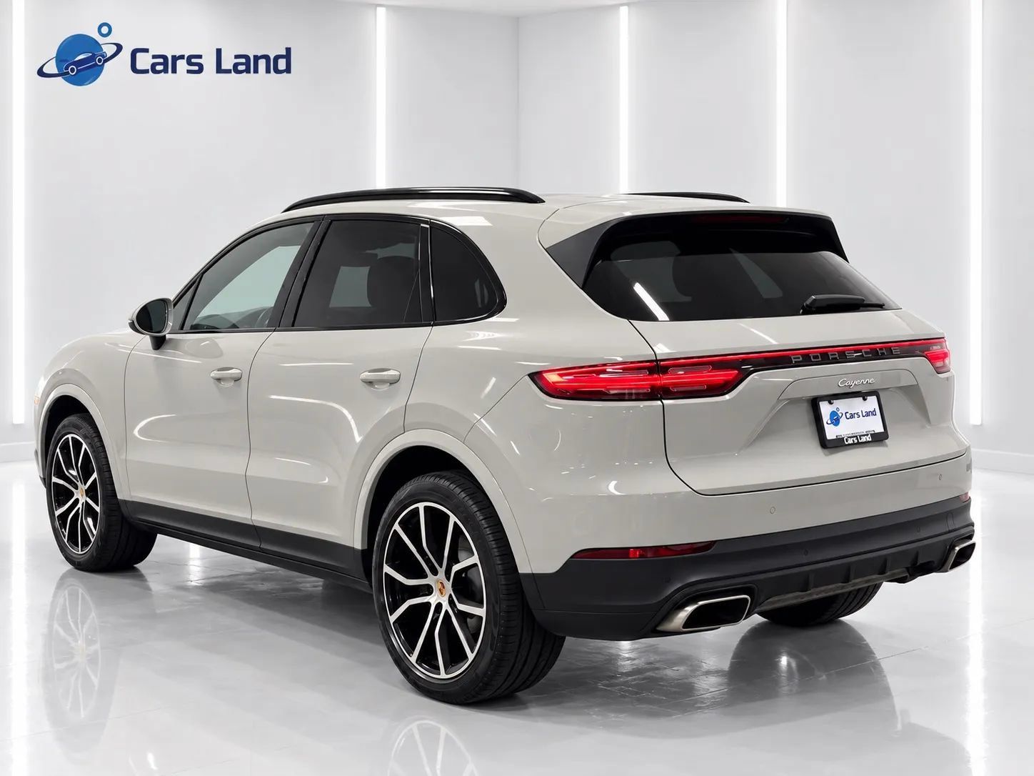 Used 2020 Porsche Cayenne AWD/4WD image 4