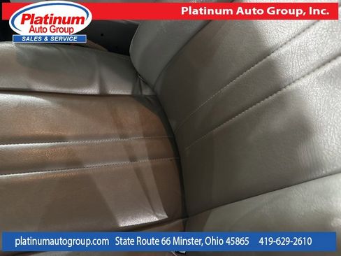 Used 2018 Chevrolet Express 3500 Work Van w/ Driver Convenience Package image 13