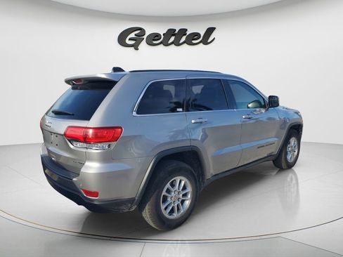 Used 2018 Jeep Grand Cherokee Laredo image 4