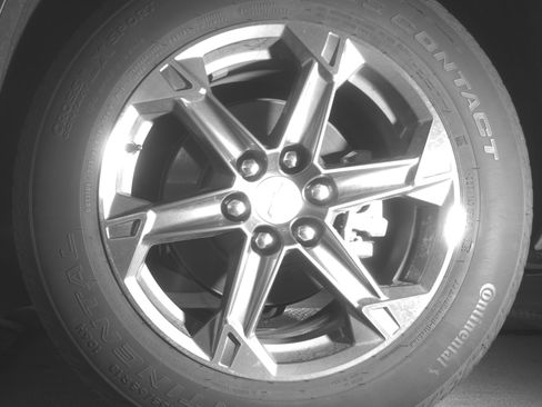 Used 2025 Chevrolet Blazer LT FWD image 14