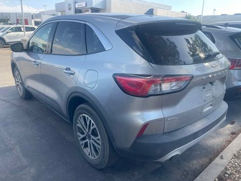 Used 2022 Ford Escape SEL AWD/4WD image 3