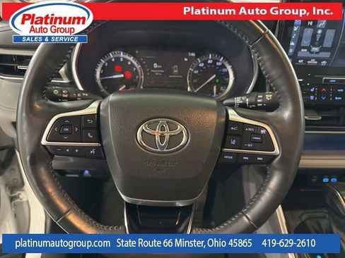 Used 2022 Toyota Highlander Platinum image 15