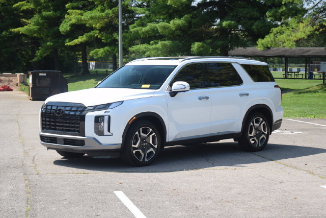 Used 2023 Hyundai Palisade SEL AWD/4WD image 24
