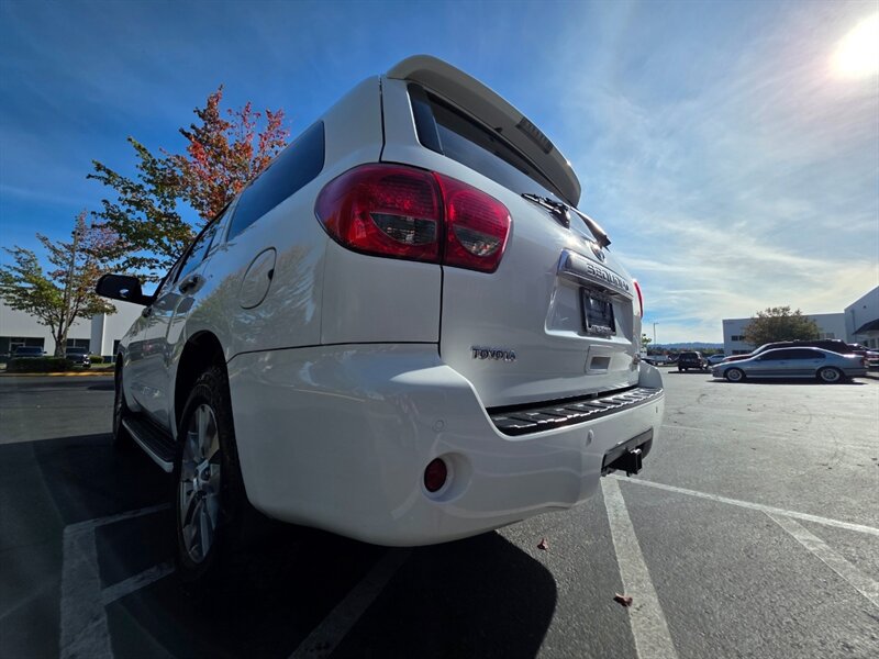 Used 2008 Toyota Sequoia Limited AWD/4WD image 12