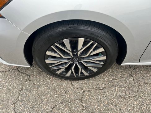 Certified 2023 Nissan Altima 2.5 SV image 10