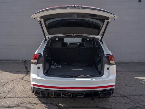 New 2026 Volkswagen Atlas Cross Sport SEL R-Line image 6