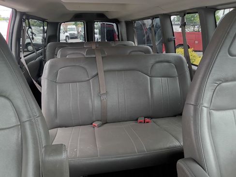 Used 2021 Chevrolet Express 3500 LS w/ Cold Climate Package RWD image 2