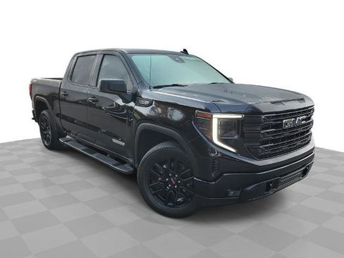 Used 2023 GMC Sierra 1500 Elevation w/ LPO, Elevation Black Package image 32