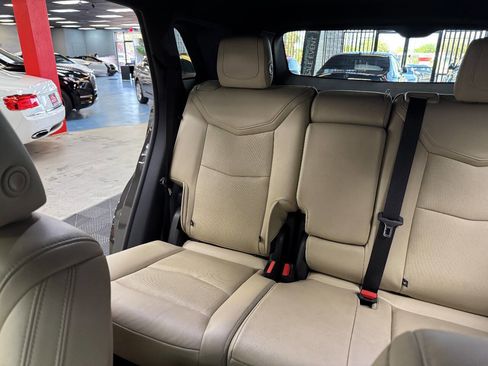 Used 2019 Cadillac XT5 Luxury image 34
