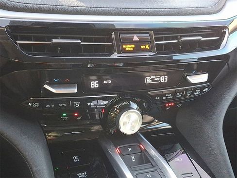 Certified 2023 Acura MDX SH-AWD image 17