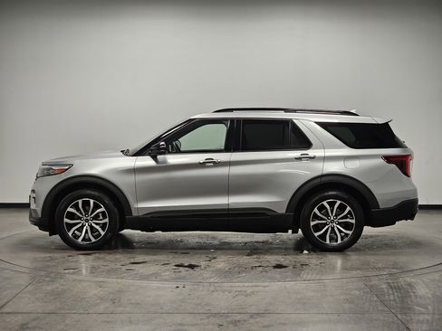 Used 2020 Ford Explorer ST w/ Premium Technology Package image 5