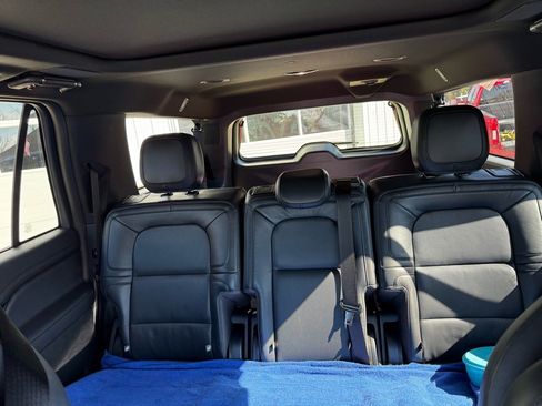 Used 2024 Lincoln Navigator L Reserve image 22