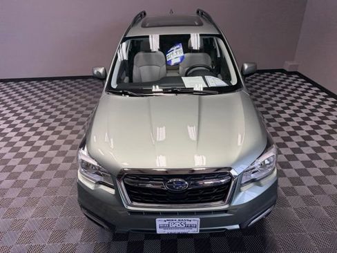 Used 2018 Subaru Forester 2.5i Premium w/ All-Weather Package AWD/4WD image 5