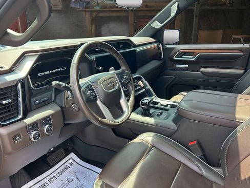 Certified 2023 GMC Sierra 1500 Denali w/ Denali Reserve Package AWD/4WD image 13