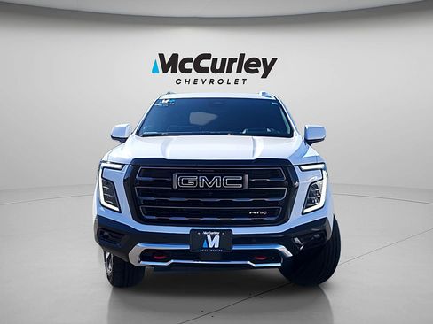 Used 2025 GMC Yukon XL AT4 Ultimate AWD/4WD image 2