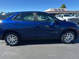 Used 2023 Chevrolet Equinox LS image 3