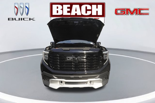 Used 2024 GMC Sierra 1500 Denali AWD/4WD image 9