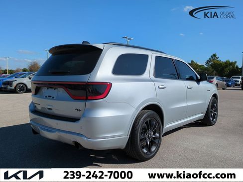 Used 2025 Dodge Durango R/T image 5