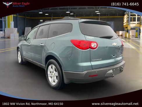Used 2009 Chevrolet Traverse LT image 4