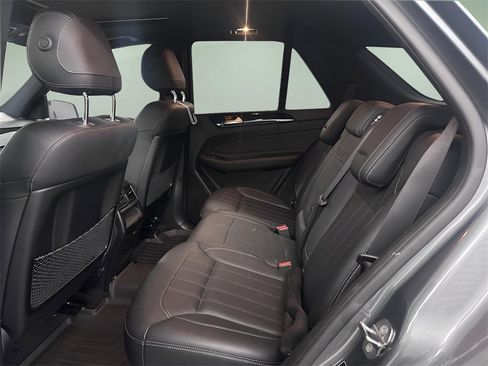 Used 2018 Mercedes-Benz GLE 350 image 4