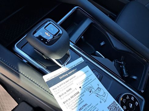 New 2025 Nissan Pathfinder SL w/ Lighting Package (N92) image 37