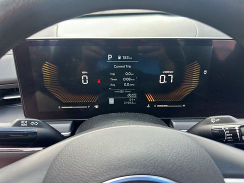 Used 2025 Kia K5 LXS FWD image 23