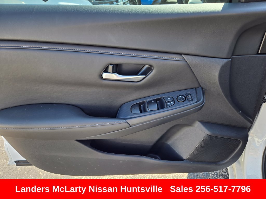 Used 2025 Nissan Sentra SV w/ All-Weather Package FWD image 21
