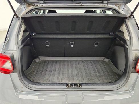 Used 2021 Hyundai Venue SE FWD image 20