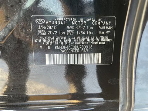 Used 2013 Hyundai Elantra Limited w/ Technology Pkg image 5