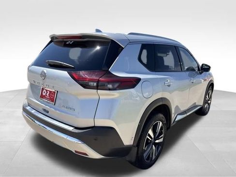 Used 2023 Nissan Rogue Platinum w/ Platinum Premium Package FWD image 8