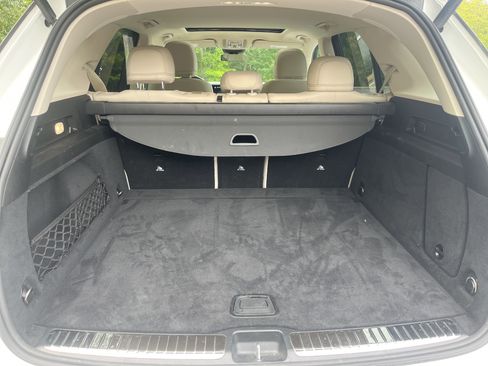 Used 2022 Mercedes-Benz GLE 350 4MATIC image 29