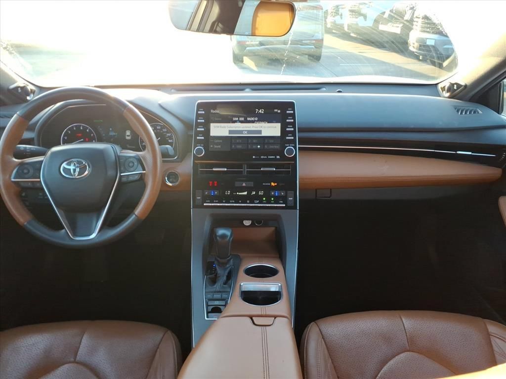 Used 2020 Toyota Avalon Limited w/ Advanced Safety Package FWD image 14