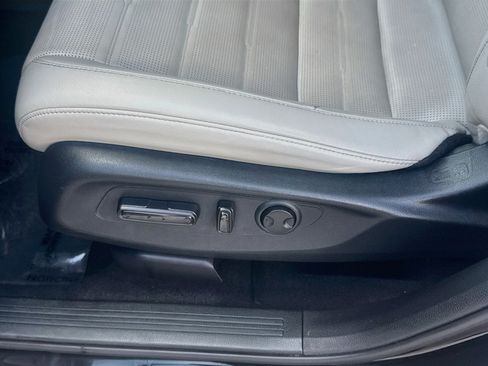 Certified 2024 Honda CR-V EX-L image 17