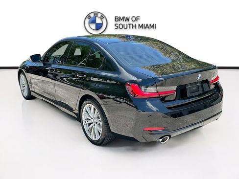 Certified 2023 BMW 330i Sedan w/ Convenience Package RWD image 5